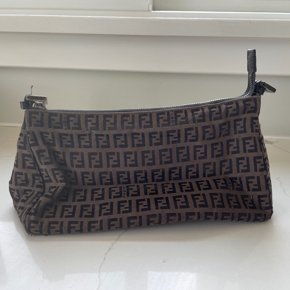 Fendi Clutch Bag - Picture 1 of 2